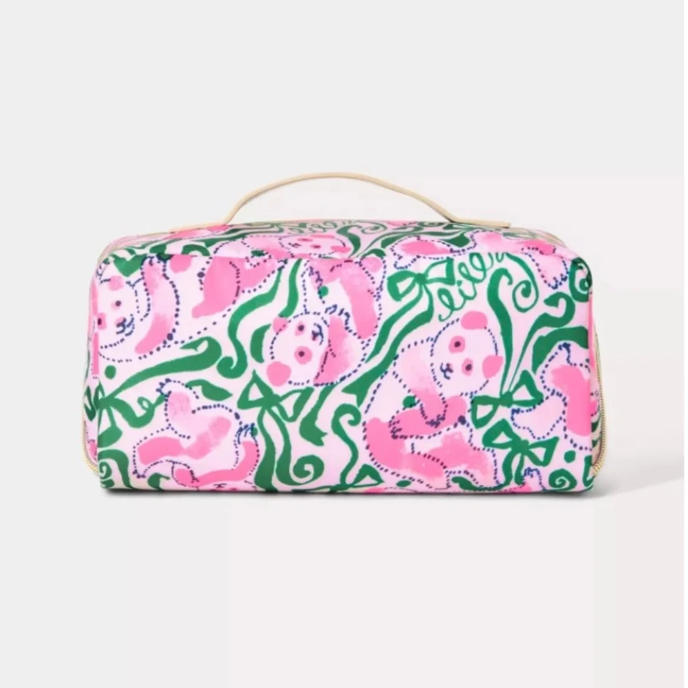 $73 NWT Lilly Pulitzer Josee Pouch. Color: Pink Quartz Panda N Bows - New